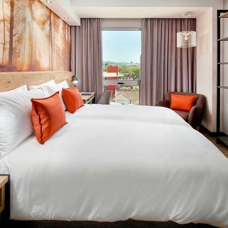 โปรเทีย บาย แมริออท พริทอเรีย ลอฟตัสพาร์ค Hotel ภายนอก รูปภาพ